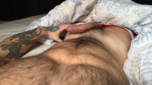 Hairy hairy morning and this alarm make me