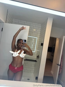 Just chillin part 155