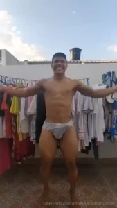 Haciendo jumping jacks qu versi n os gusta m s en markamadisimo sin part 1