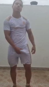 Qu os parece como marca el agua todo