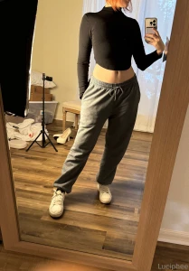 Obsessed with this top i got recently