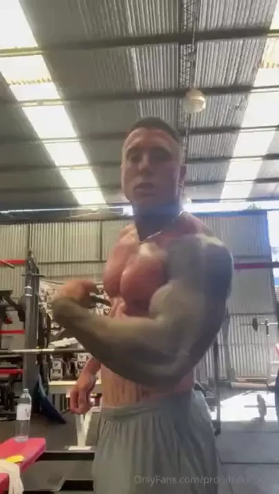 Every time i train i end up with my veins very marked and my muscles 