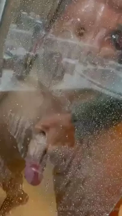 Everything must be thoroughly cleaned hay que limpiar bien todo 