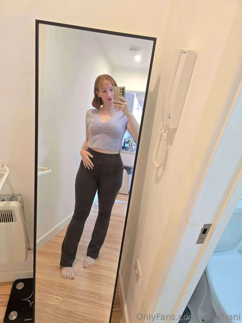 Happy fridayyy any plans this weekend part 1 