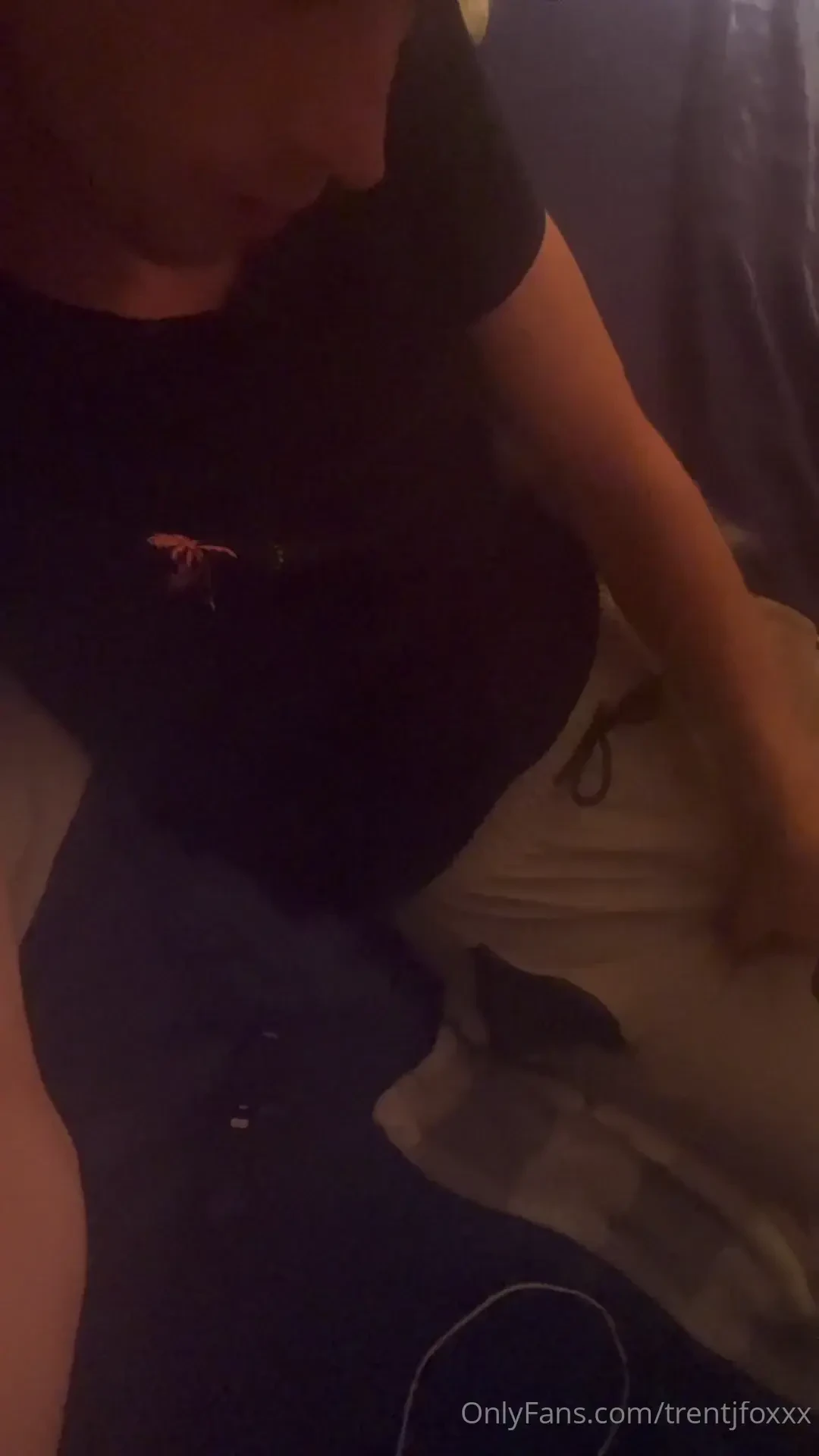 Late night horniness hit hard had to be real quiet while everyone else 