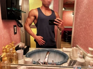 I was made to do a lot of embarrassing poses part 1