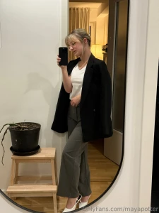 Outfit-check what would you rate it 1-10 and be honest part 1