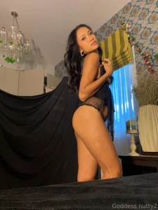 I am your goddess worship me and cum on my feet for me to see because part 2