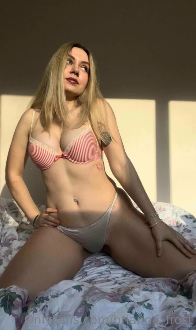 It s your look that lights up my room you make me shine brianna_frost 