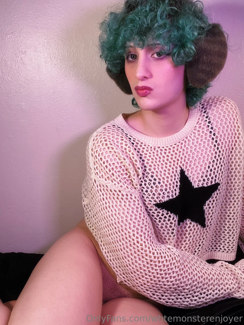 I think i m in heat part 4 