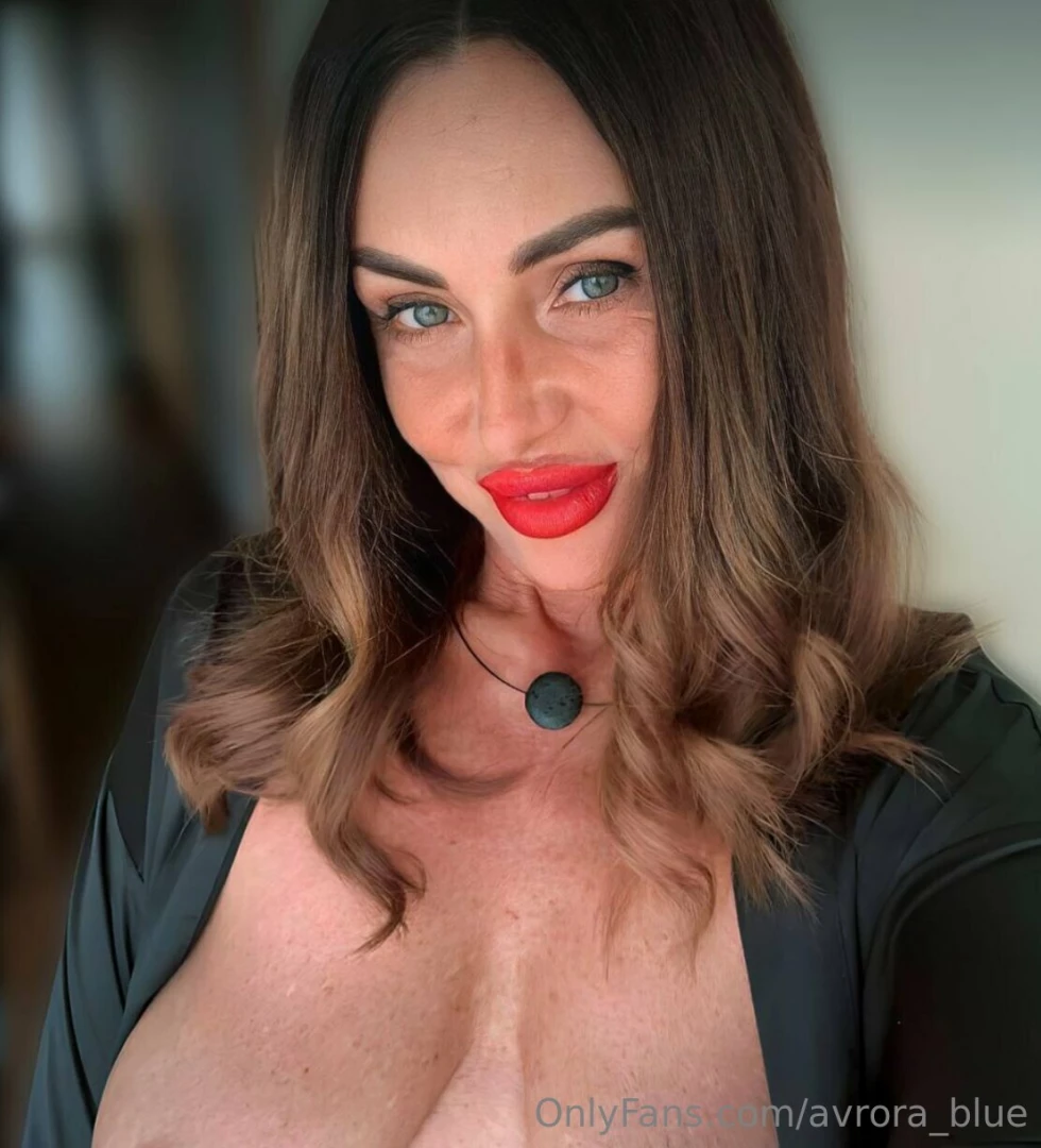 Omg y0ur_wife is the horniest slut i know you didn t realise you part 50 