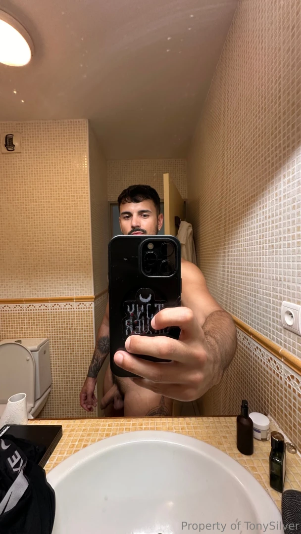 Mes couilles bien lourdes l part 1 