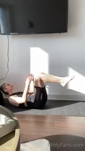 Happy friday here s 5 ab moves that will give you a strong defined part 4