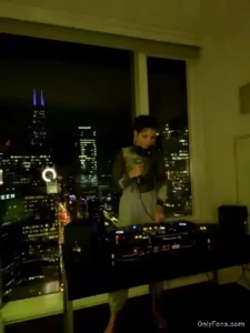 Stream started at 03 09 2021 02 59 am international women s day female