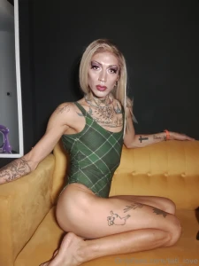 I can fulfill your fantasies write me privately