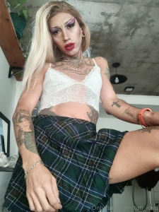 Who wants to misbehave with me