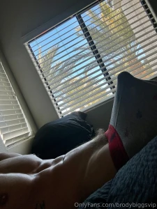 Pov you wake up next to me and this is the first thing you see what do