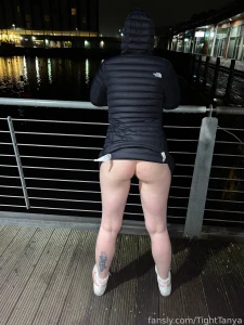 What s that coming over the hill hairy hairywomen hairyass public part 1