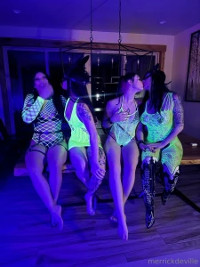 Keep swiping for a kissy pic vaessababy tr4pf4iryyy babykayvixen part 1