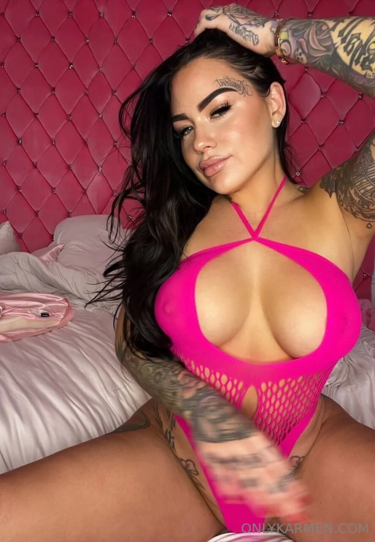 First fan to tip gets to sext back amp forth with me live right now part 2 