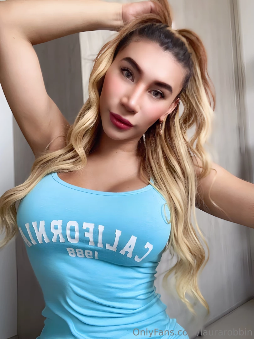 Who am i making hard right now 