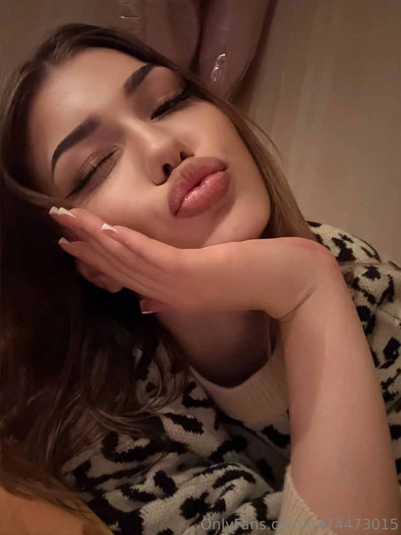 Kisses to all 