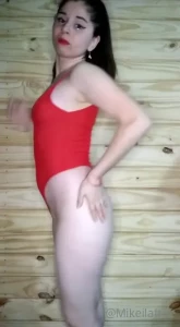 Miikeilavip if i see your cock i get very horny and my pussy will