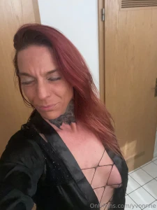 Bin heute irgendwie etwas einsam gestern vielleicht zu viel getrunken