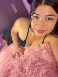 Naughtyneha