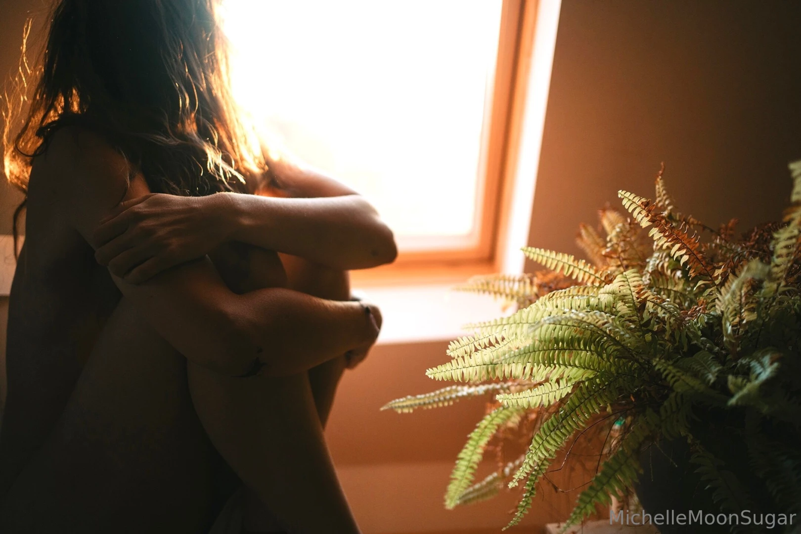Just the gentle light caressing her skin 