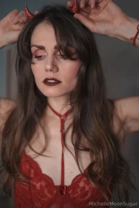 I am in a devilish mood this evening hehe i think we all know who is