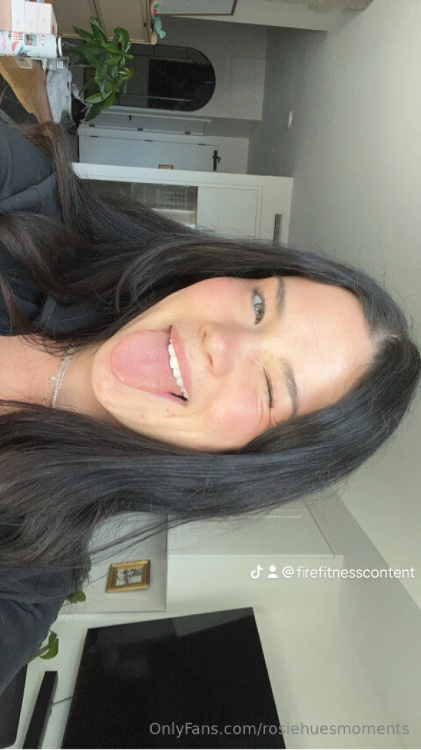 I wanna distract you part 1 