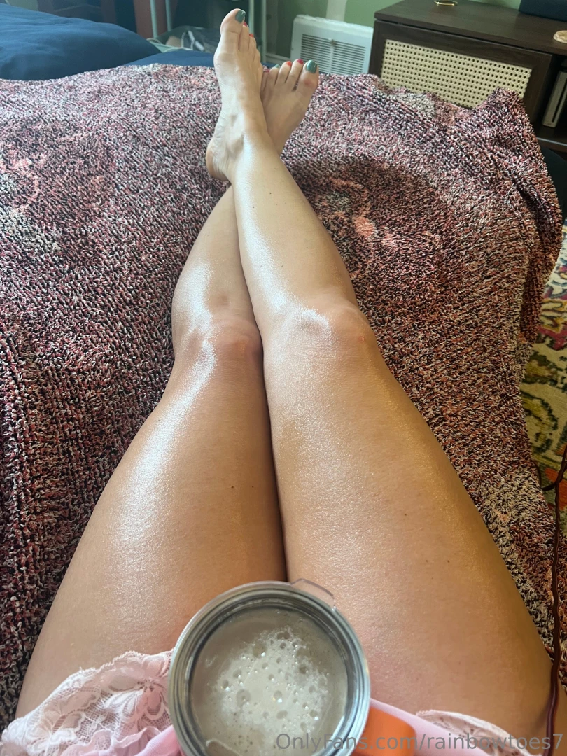 Get your hands all over my legs and feet 