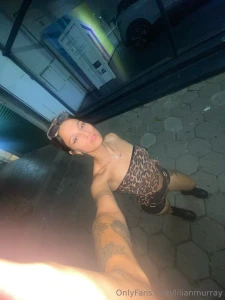 Last night message me if youre also bored right nowww part 1