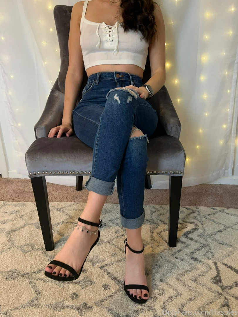 Can i wear this on our date part 1 