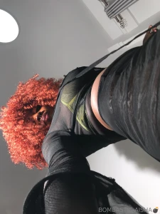 This neon outfit makes me wanna fuck u all night long lipping into part 3