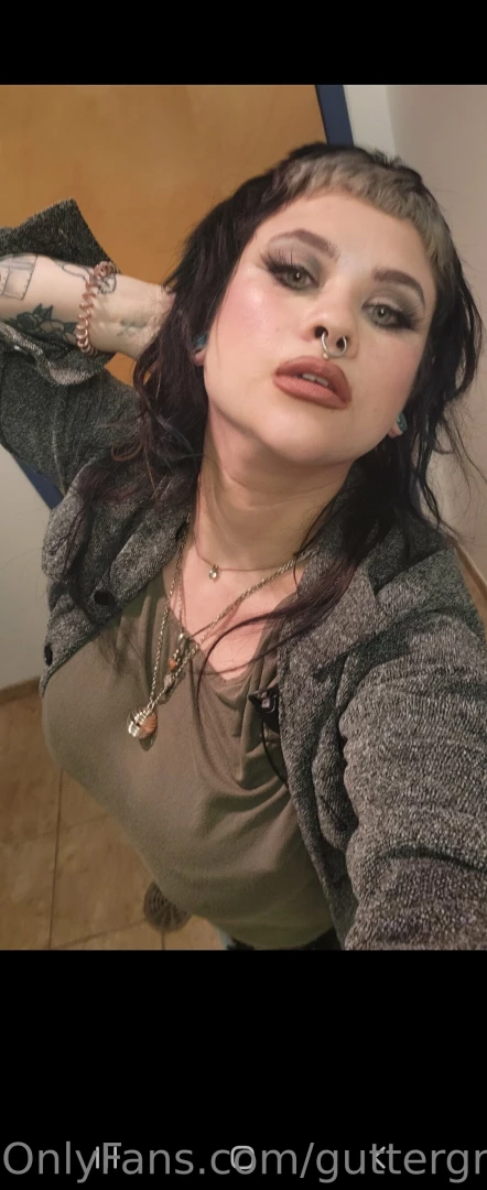 Hi i am still here and i am cute no matter what look you are going for part 2 