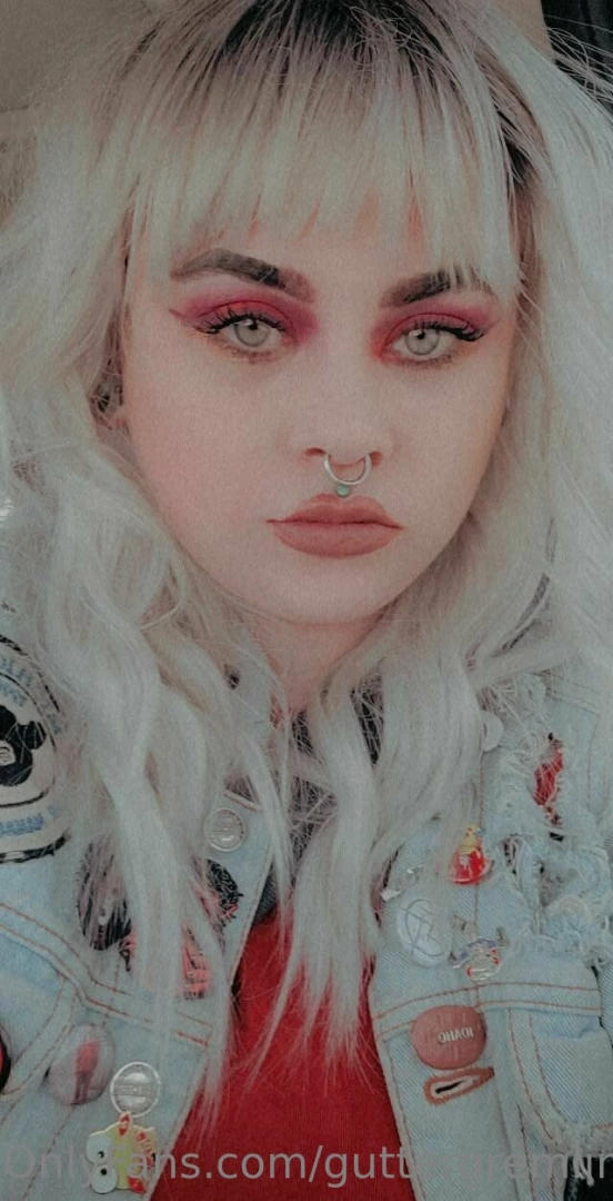 Hi i am still here and i am cute no matter what look you are going for 