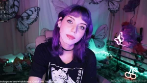 Swipe for the hottest pic ever part 5