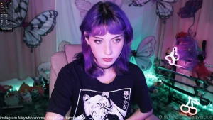 Swipe for the hottest pic ever part 2