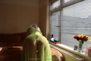 You lickin or suckin part 3