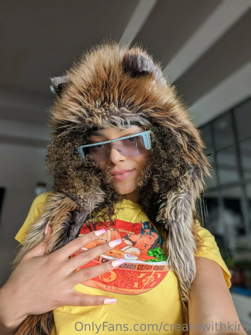 J adore my red fox spirit hood and ramen tee bisous 