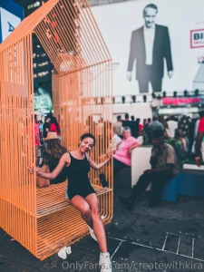 New york city boasts a vibrant cosmopolitan culture that pulsates
