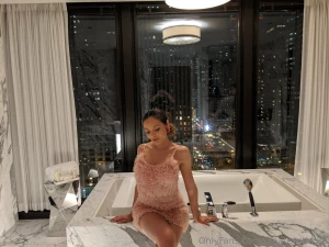 Bubble baths are so relaxing a lil wine an audiobook and extra bubbles