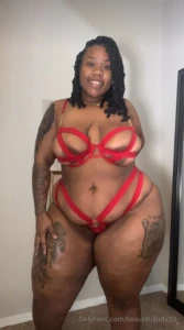 Guess what my fav color is