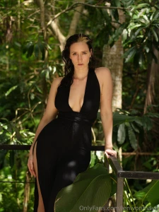 Would you rather date me or just have one unforgettable night