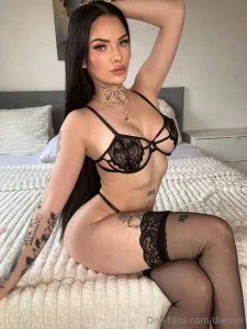 Hab da was neues gef llts dir