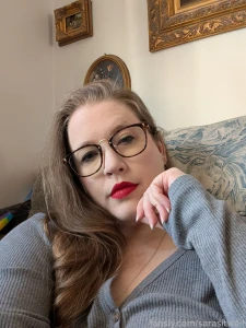 Love this red lipstick but i think i need some new shades wish list is