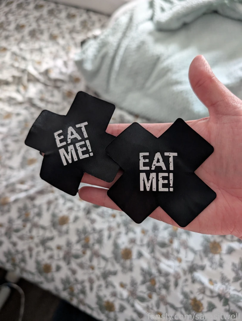 A little sneak peek from my boudoir shoot today would you buy my used 