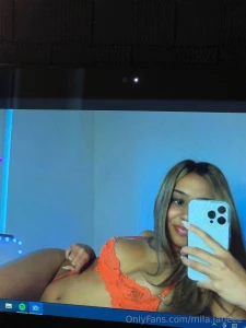 This is me answering your chats just wanna have some fun part 1